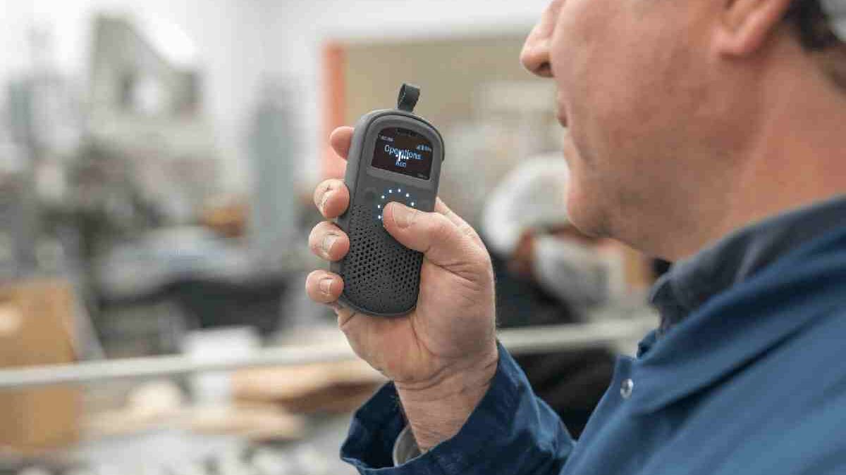 How Walkie Talkie Systems Support Fast, Secure Team Communication